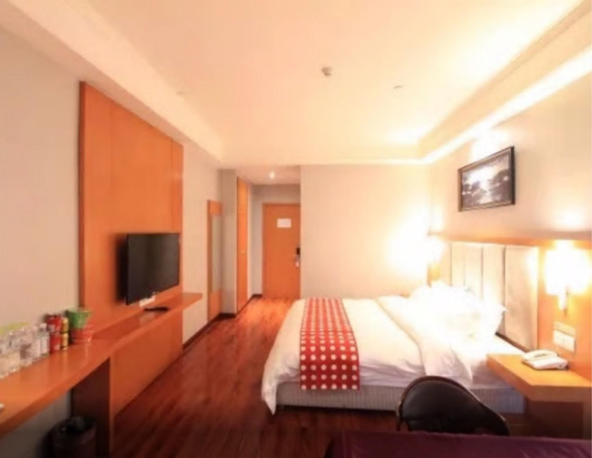 Ibis Chongqing Airport Hotel Exterior photo