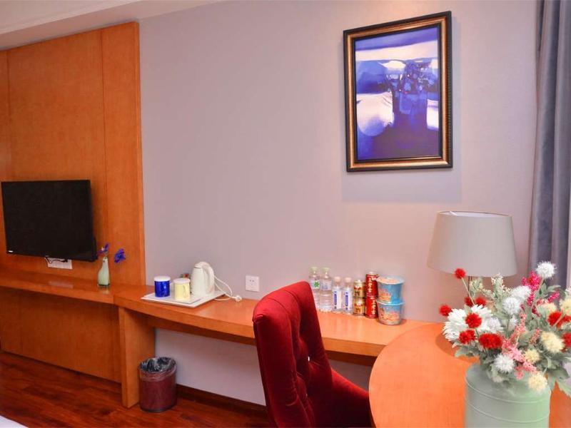Ibis Chongqing Airport Hotel Exterior photo